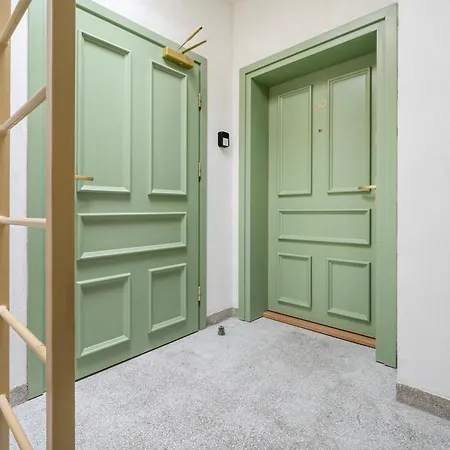 Plac Wolnosci Cosy * Łódź