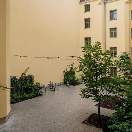 Plac Wolnosci Cosy Lägenhet *