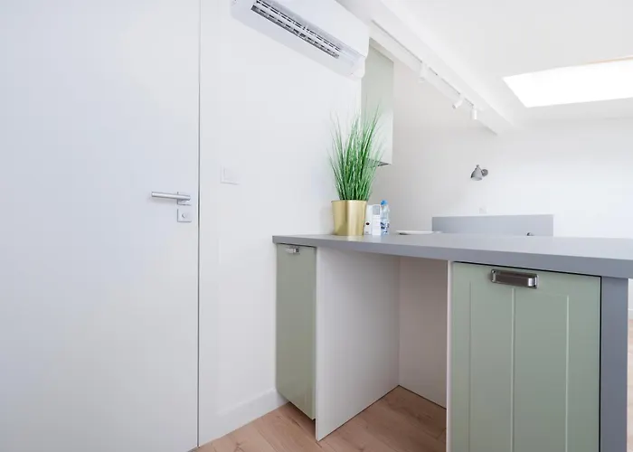 Plac Wolnosci Cosy Lägenhet *