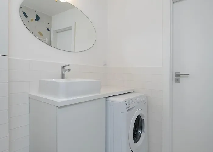 Plac Wolnosci Cosy * Łódź