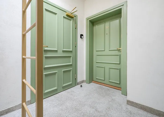 Plac Wolnosci Cosy * Łódź